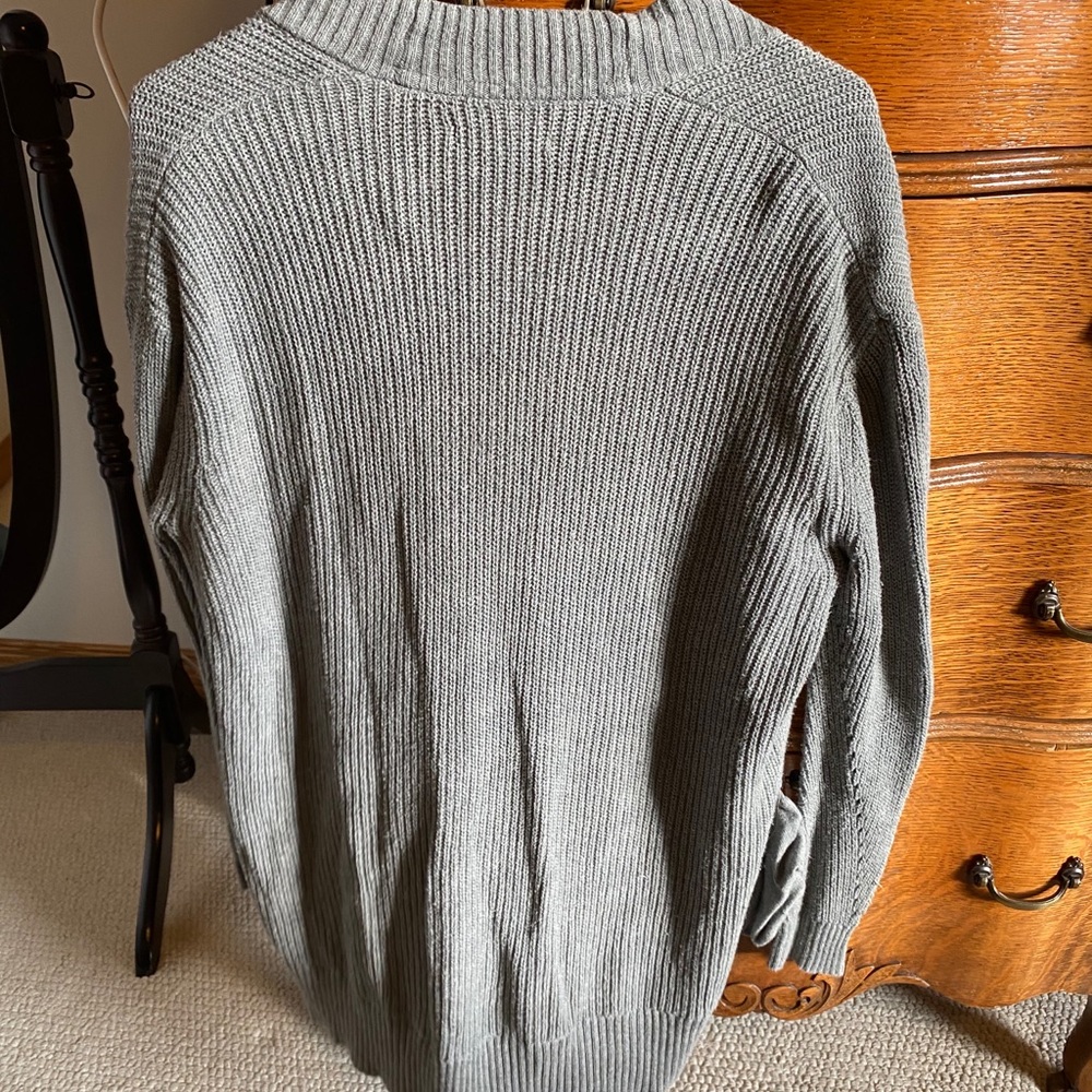 AEO Cardigan - Picture 2 of 3